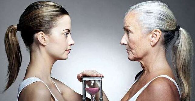 Le vieillissement de la peau du corps est un processus naturel qui peut être stoppé